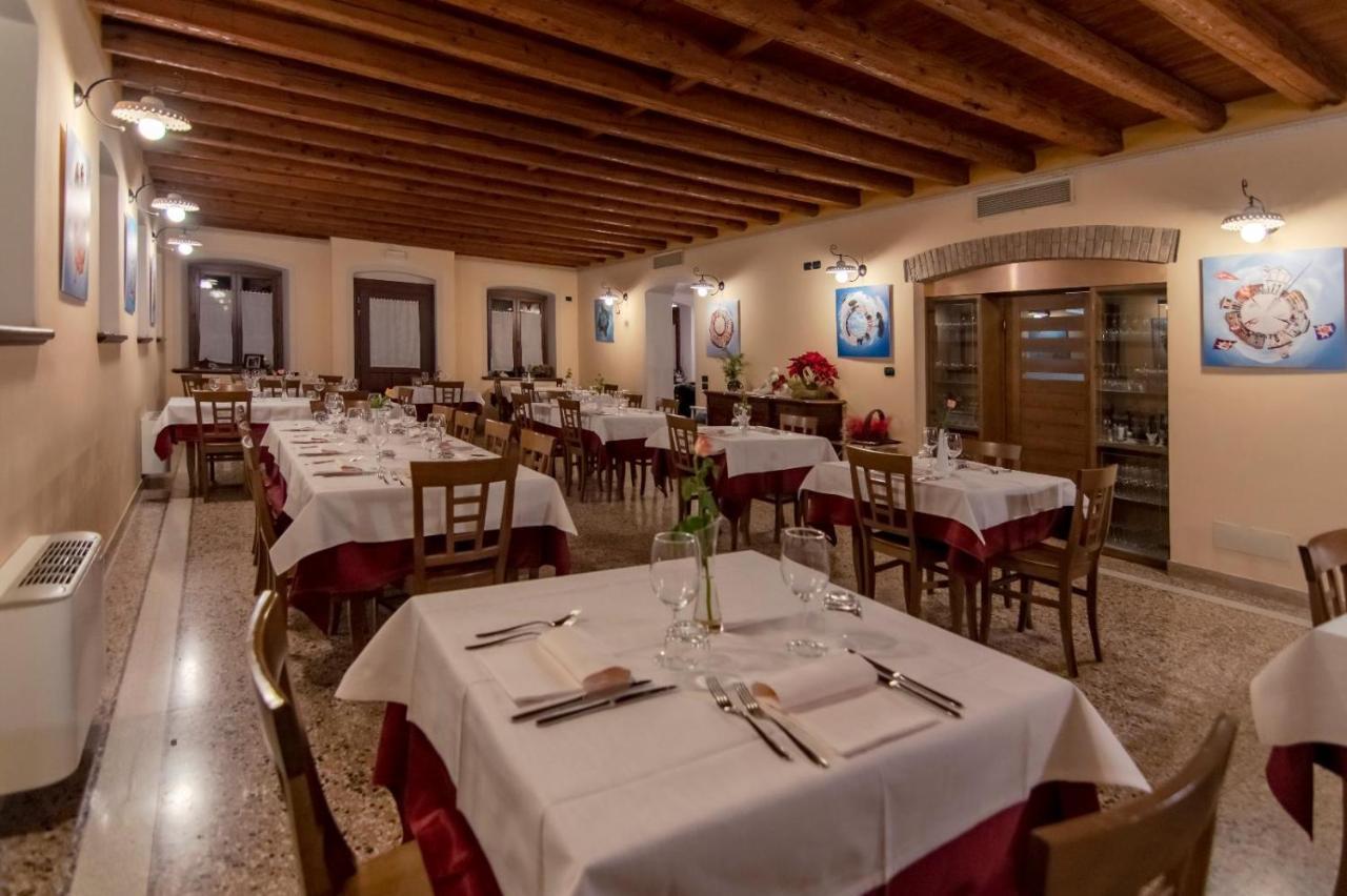 Ostarie Vecjo Friul 1901 Hotel Sedegliano ภายนอก รูปภาพ